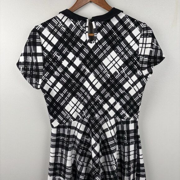 2015 Hot Topic Black & White Plaid Collar Dress Goth Punk Retro Wednesday Medium - Picture 7 of 8